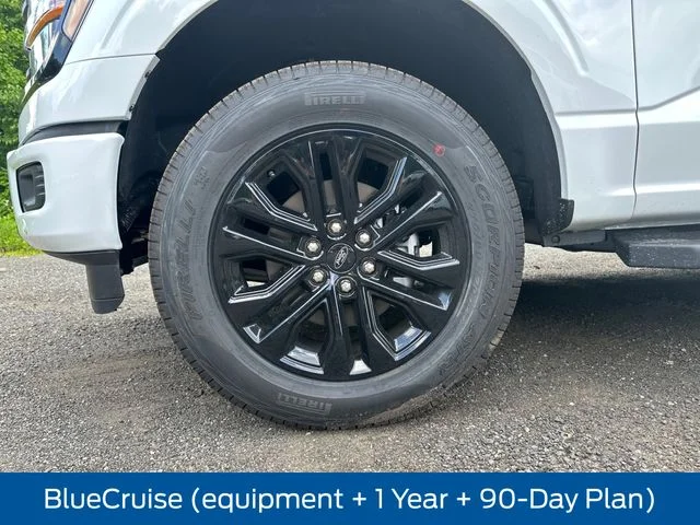 New 2026 Oxford White Ford XLT image 27