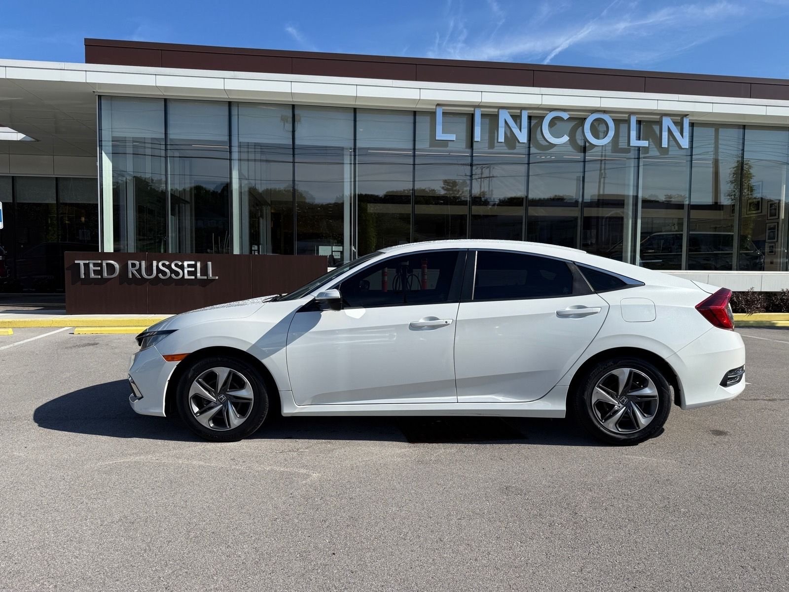 Used 2020 White Honda LX image 2