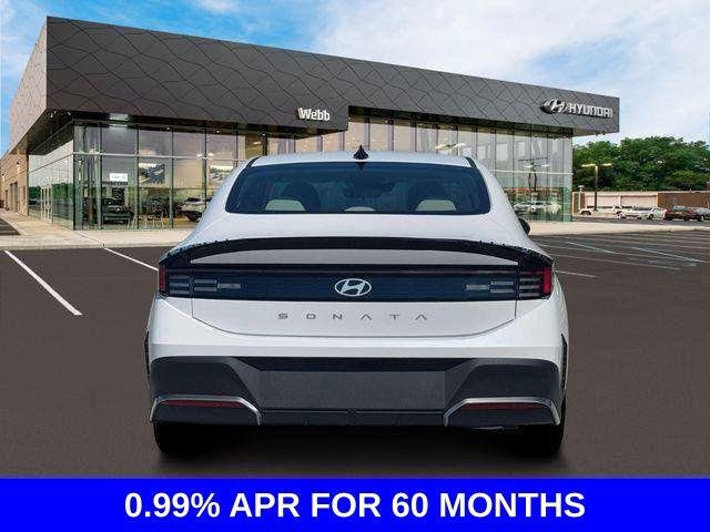 New 2026 White Hyundai SE image 6