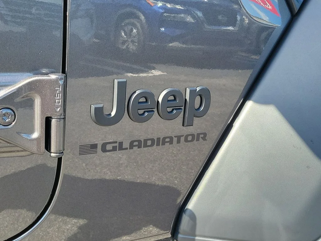2024 Jeep Gladiator Sport - Photo 9