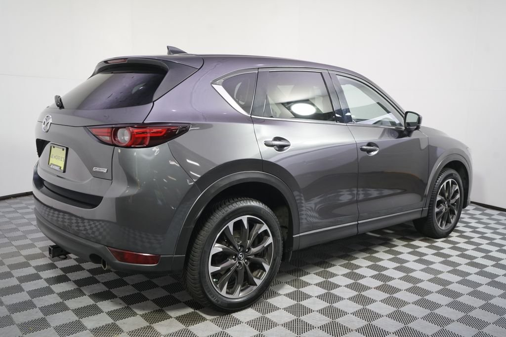 Used 2017 Machine Gray Mazda Grand Touring image 7