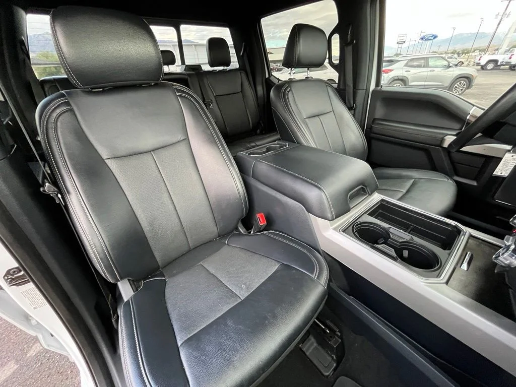 Used 2022 White Ford Lariat image 20