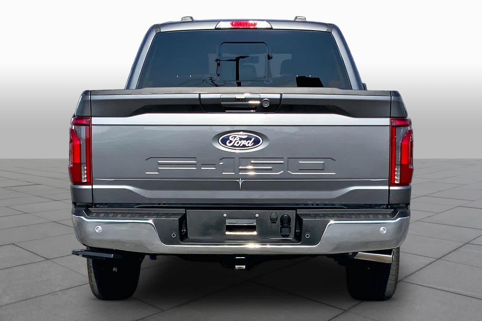 Used 2024 Carbonized Gray Metallic Ford LARIAT image 5