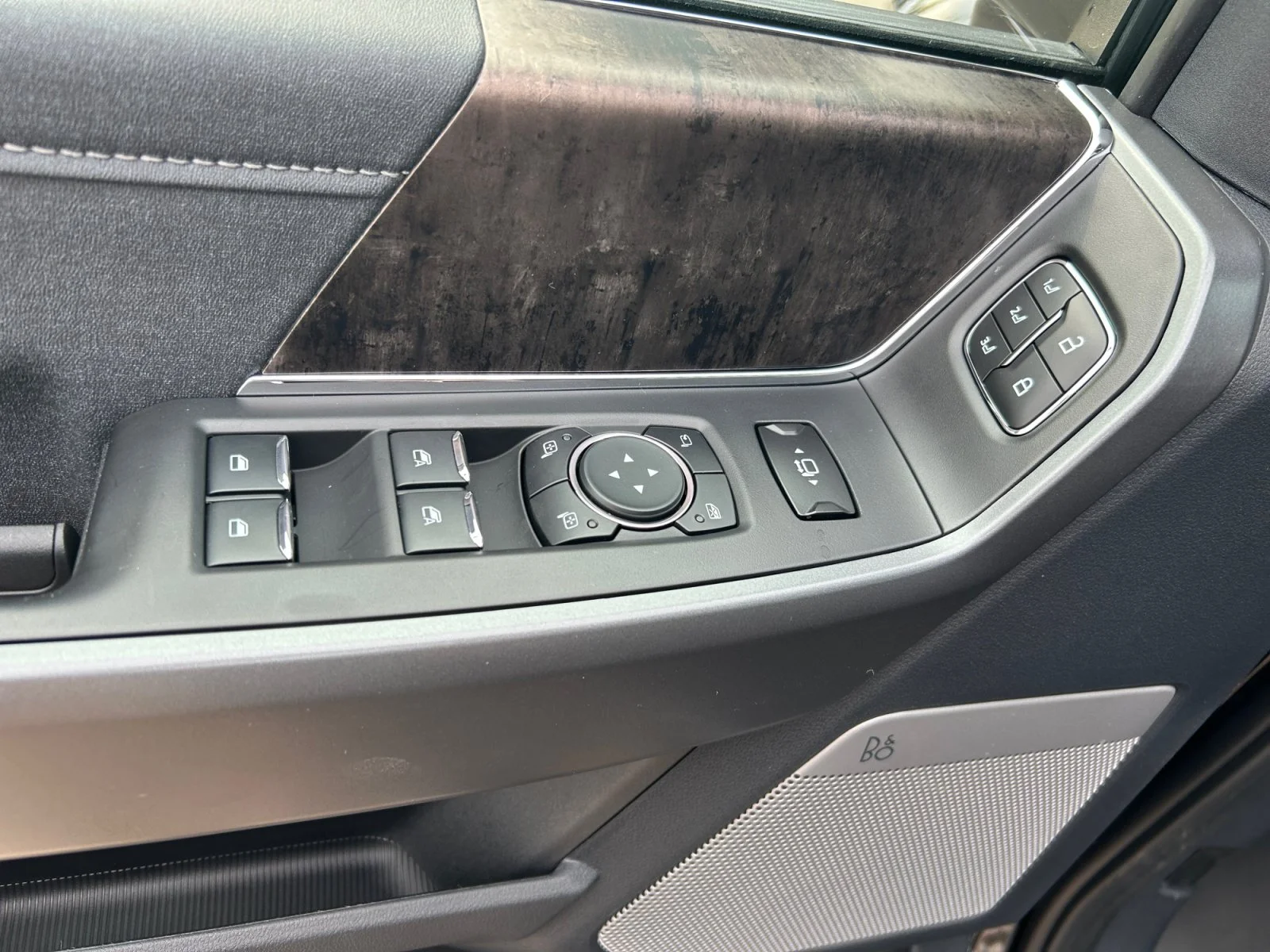 New 2026 Agate Black Metallic Ford Lariat image 17