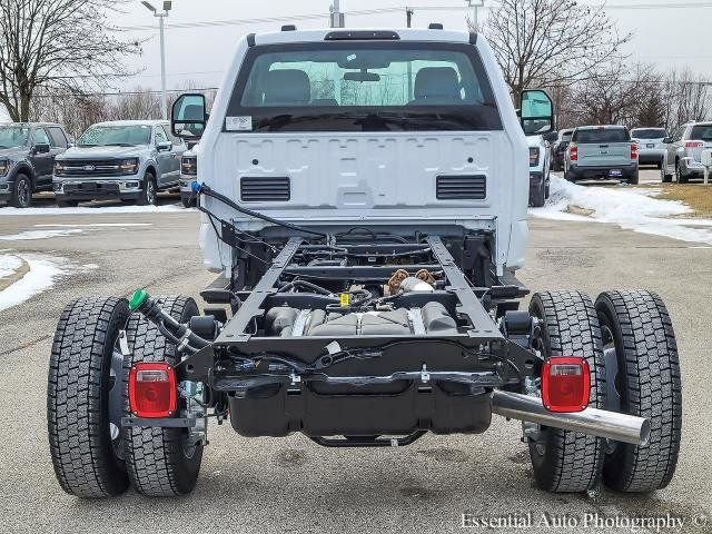 2024 Ford F-550 Super Duty Chassis Cab XL - Photo 37
