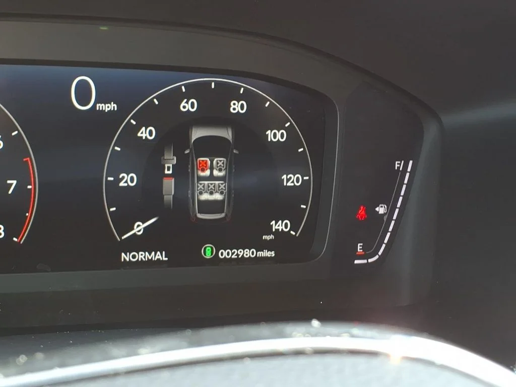 Used 2026 Silver Honda EX-L image 45