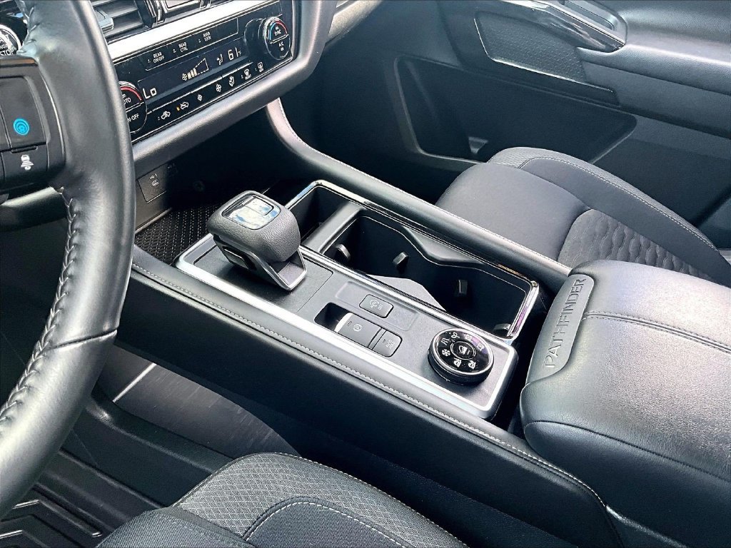 Used 2024 Gray Nissan SV image 19