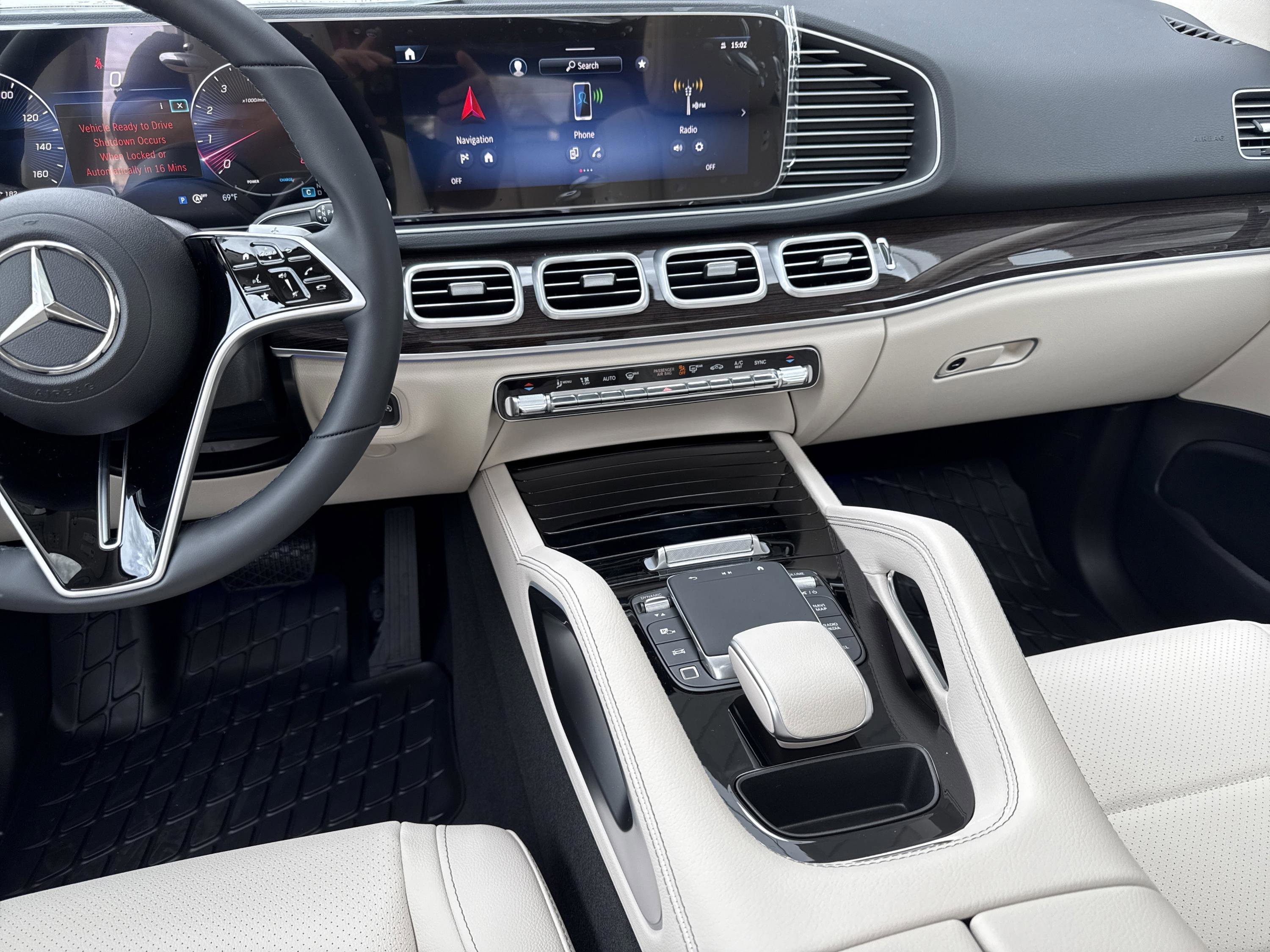 Certified Used 2026 Polar White Mercedes-Benz GLE 450 image 40