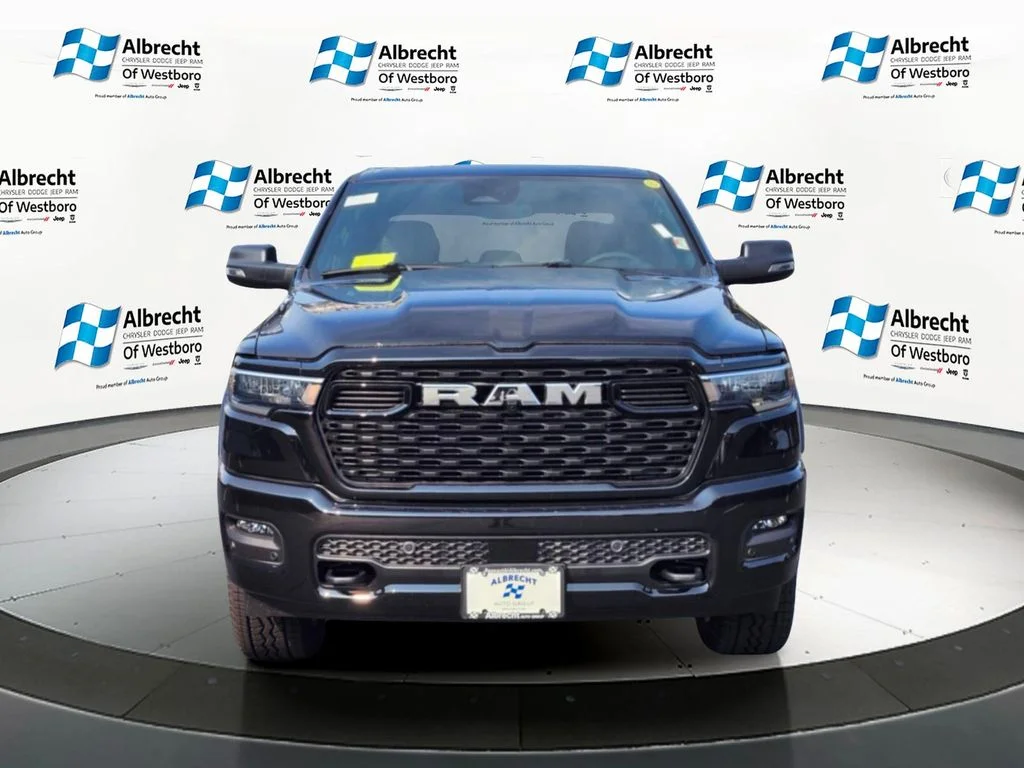 New 2026 Diamond Black Crystal Pearlcoat RAM Big Horn/Lone Star image 8
