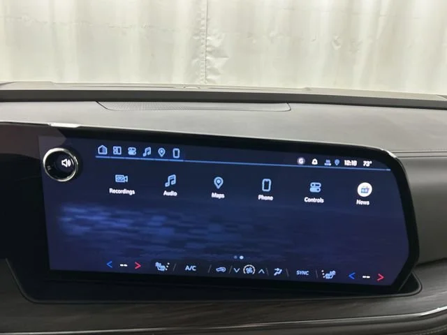 New 2026 Summit White Chevrolet LT image 17