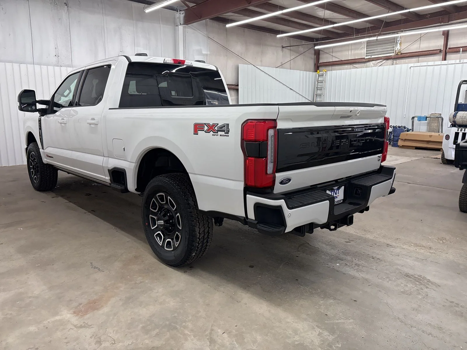New 2026 Star White Metallic Tri-Coat Ford F-250® Platinum® image 5