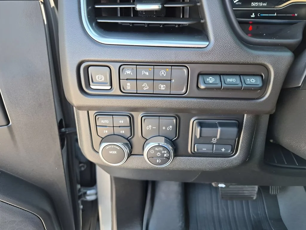 2024 GMC Yukon AT4 - Photo 40