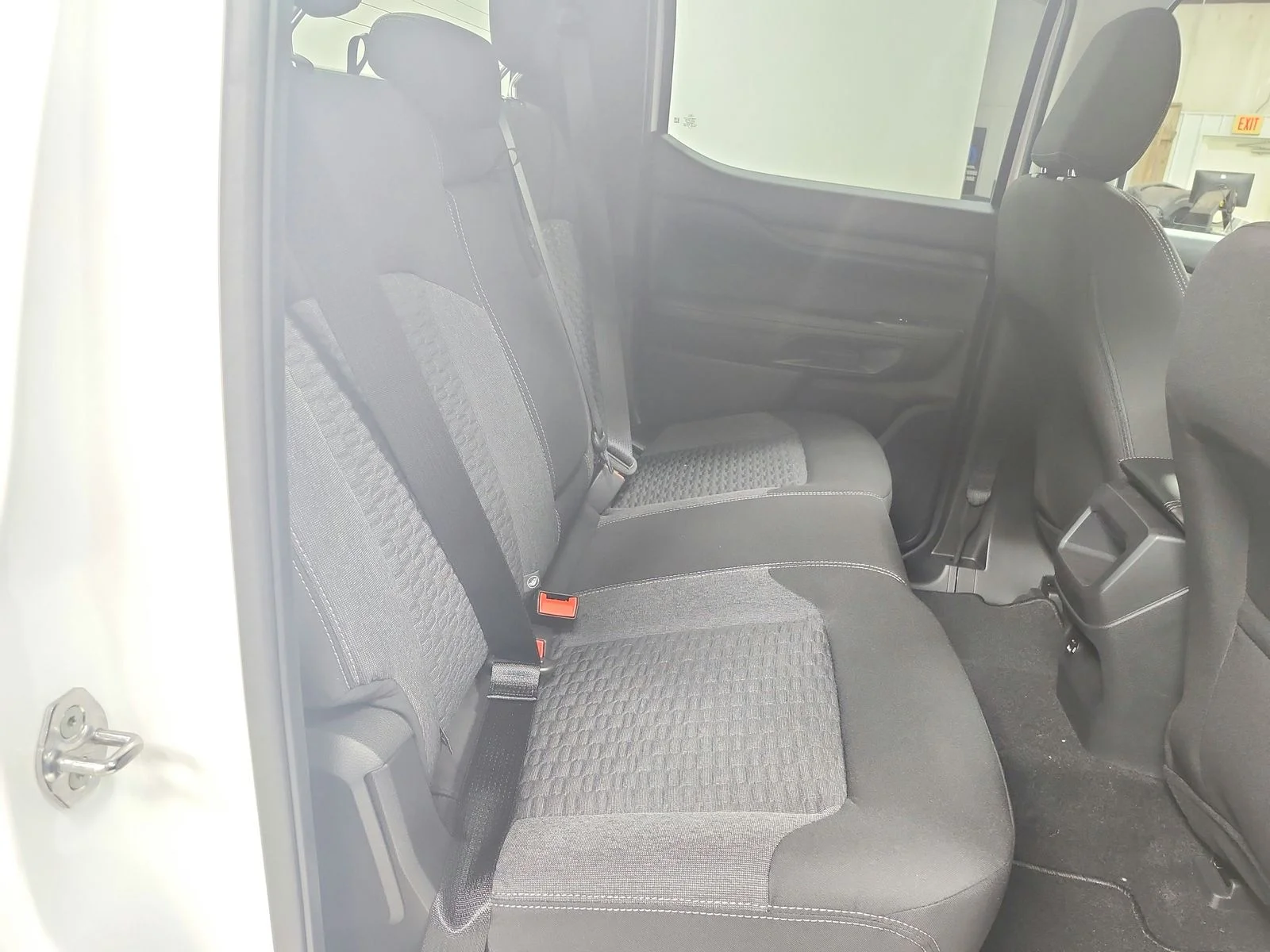 New 2026 Oxford White Ford XLT image 38