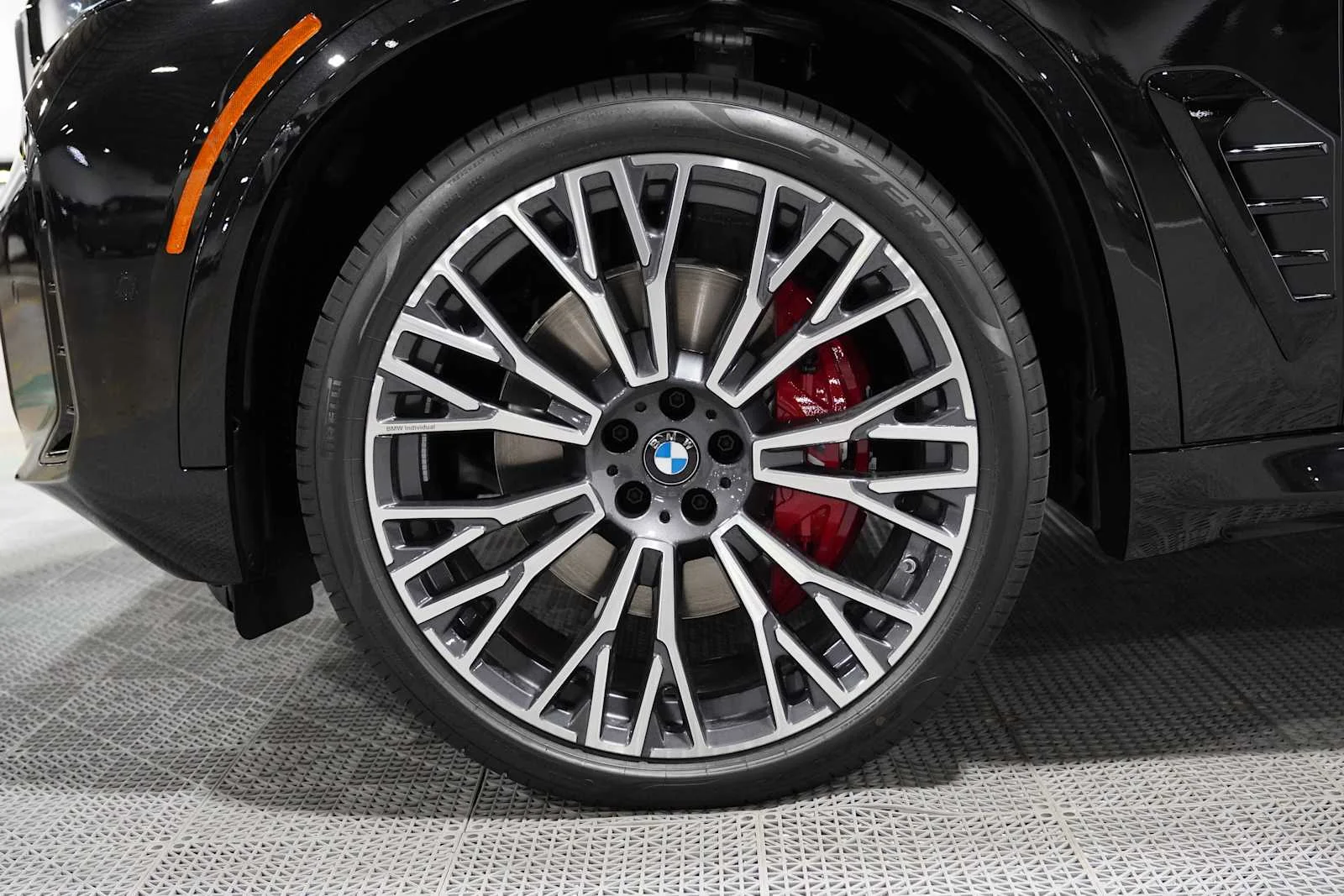 New 2026 Black Sapphire Metallic BMW xDrive40i image 7