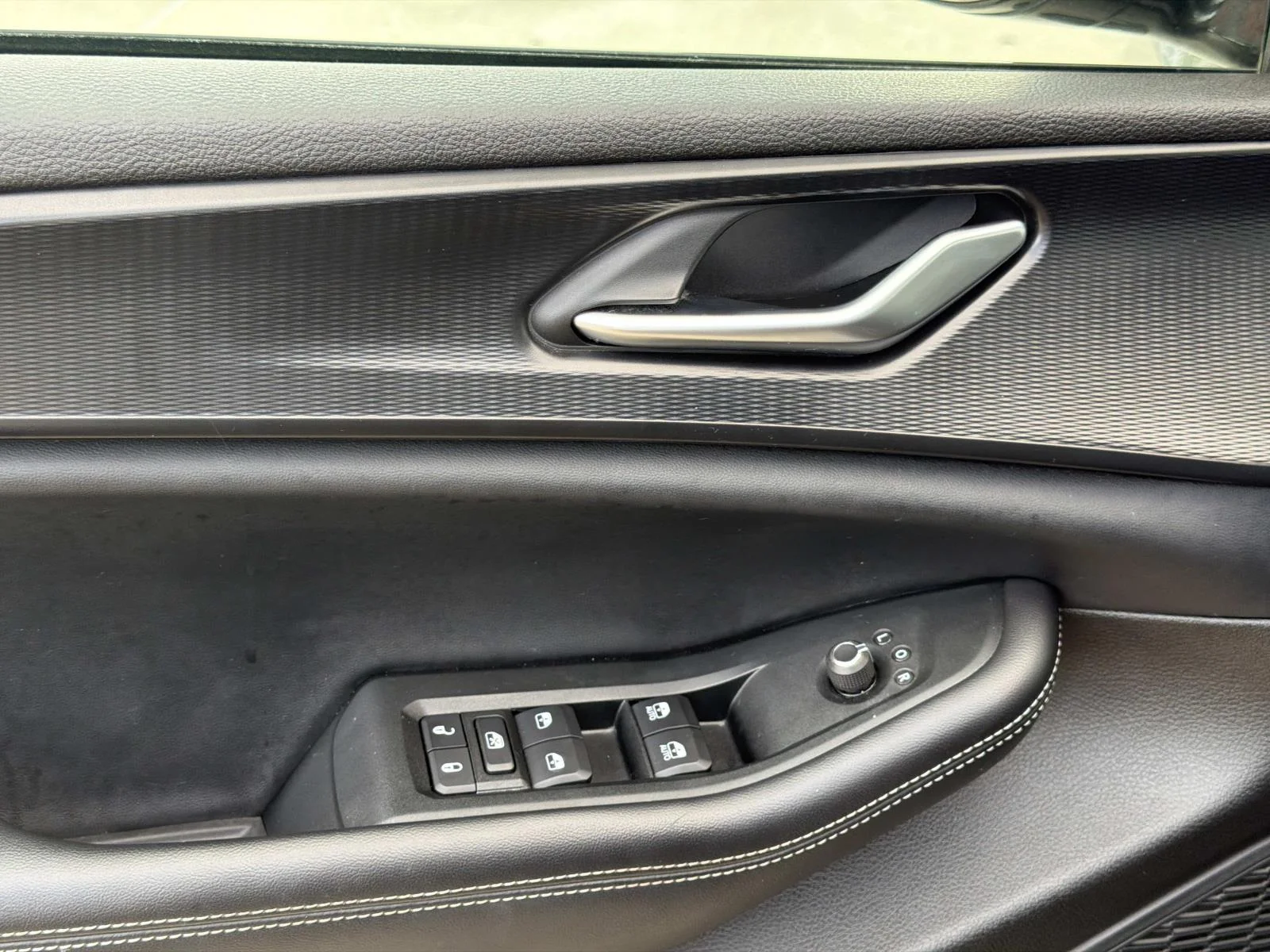 Used 2024 Gray Jeep Altitude X 4x2 image 20