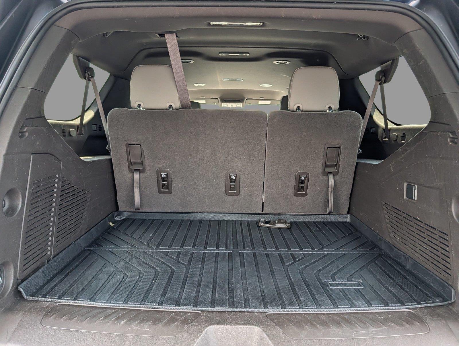 Used 2022 MIDNIGHT BLUE METALLIC Chevrolet LT image 36
