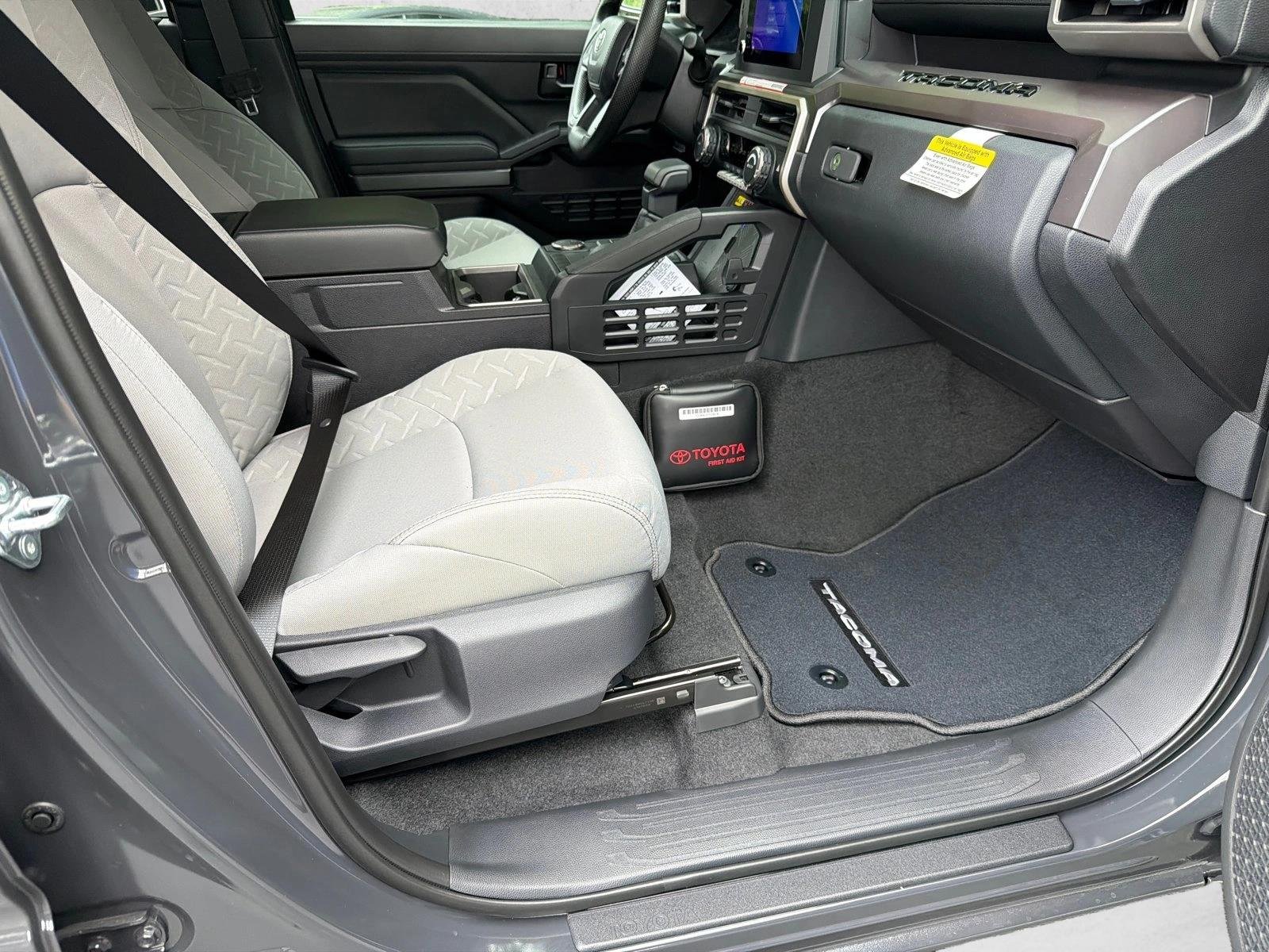 New 2026 Underground Toyota SR5 image 13