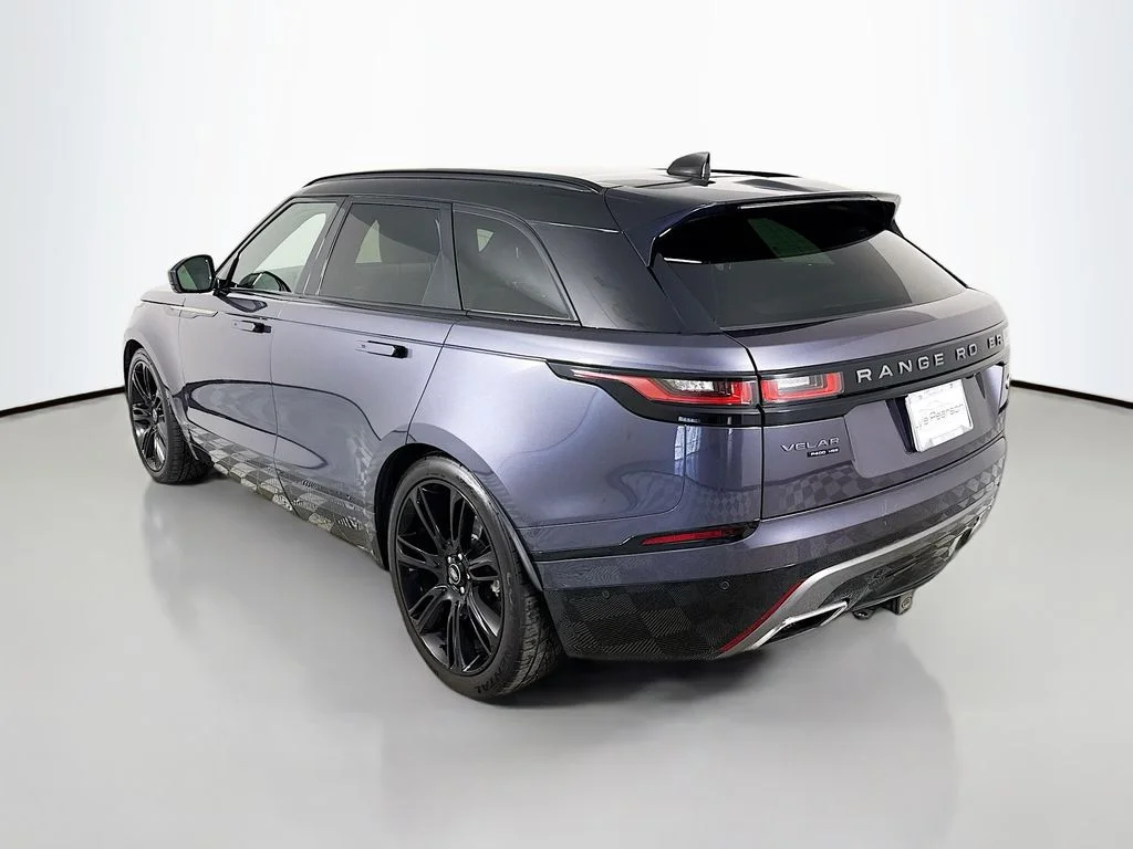 Used 2021 Eiger Gray Metallic Land Rover R-Dynamic HSE image 3