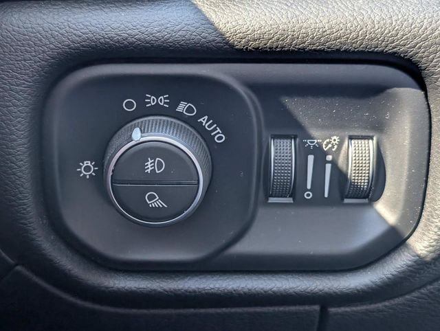 Used 2019 White Ram Rebel image 17