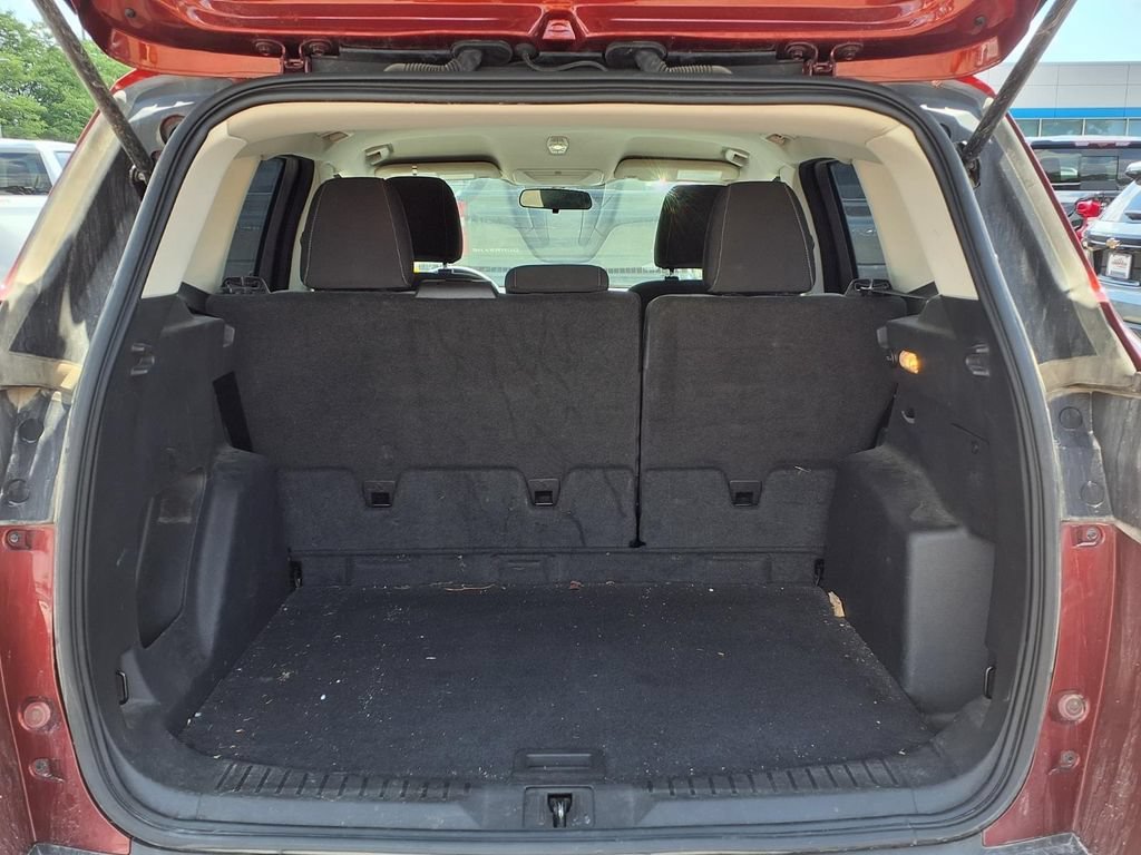 Used 2014 Orange Ford SE image 8