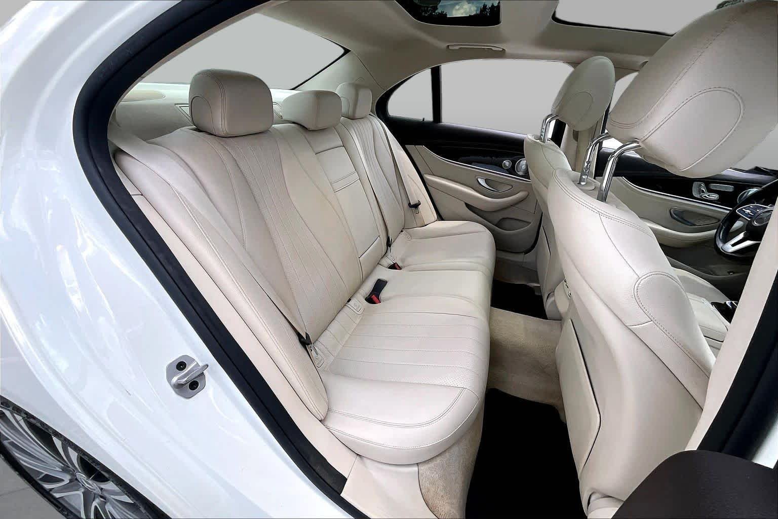 Used 2020 designo Diamond White Metallic Mercedes-Benz E 350 image 19