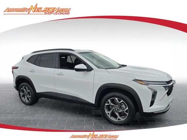 2025 Chevrolet Trax LT's photo