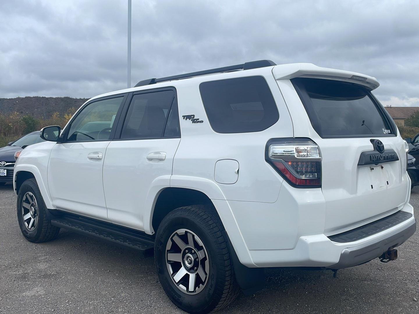 Used 2020 Super White Toyota TRD Off Road Premium image 11