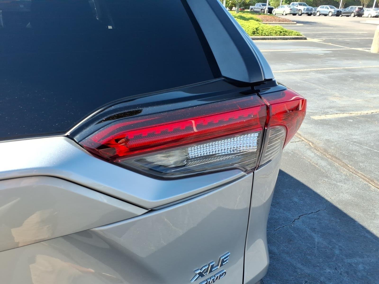 Used 2021 SILVER TOYOTA  image 20