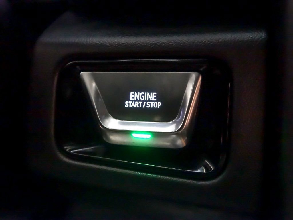 2025 GMC YUKON - Image 20