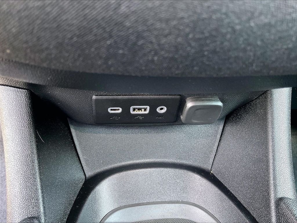 Used 2019 Silver Chevrolet LS image 12
