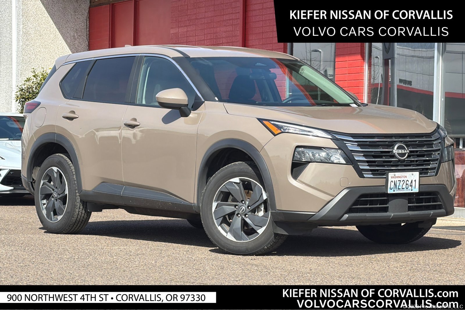 2025 Nissan Rogue SV AWD's photo