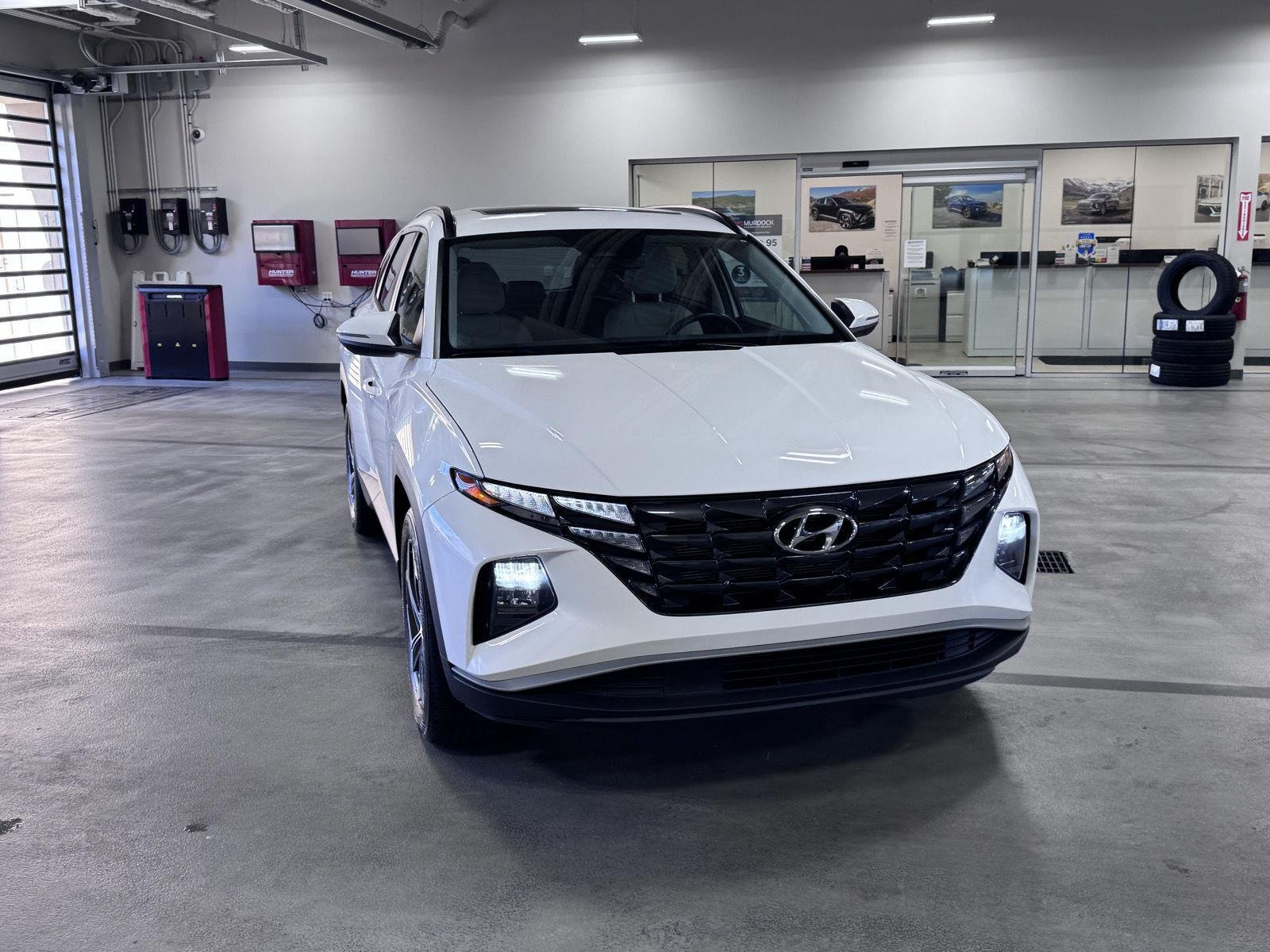Certified Used 2024 White Pearl Hyundai SEL image 15