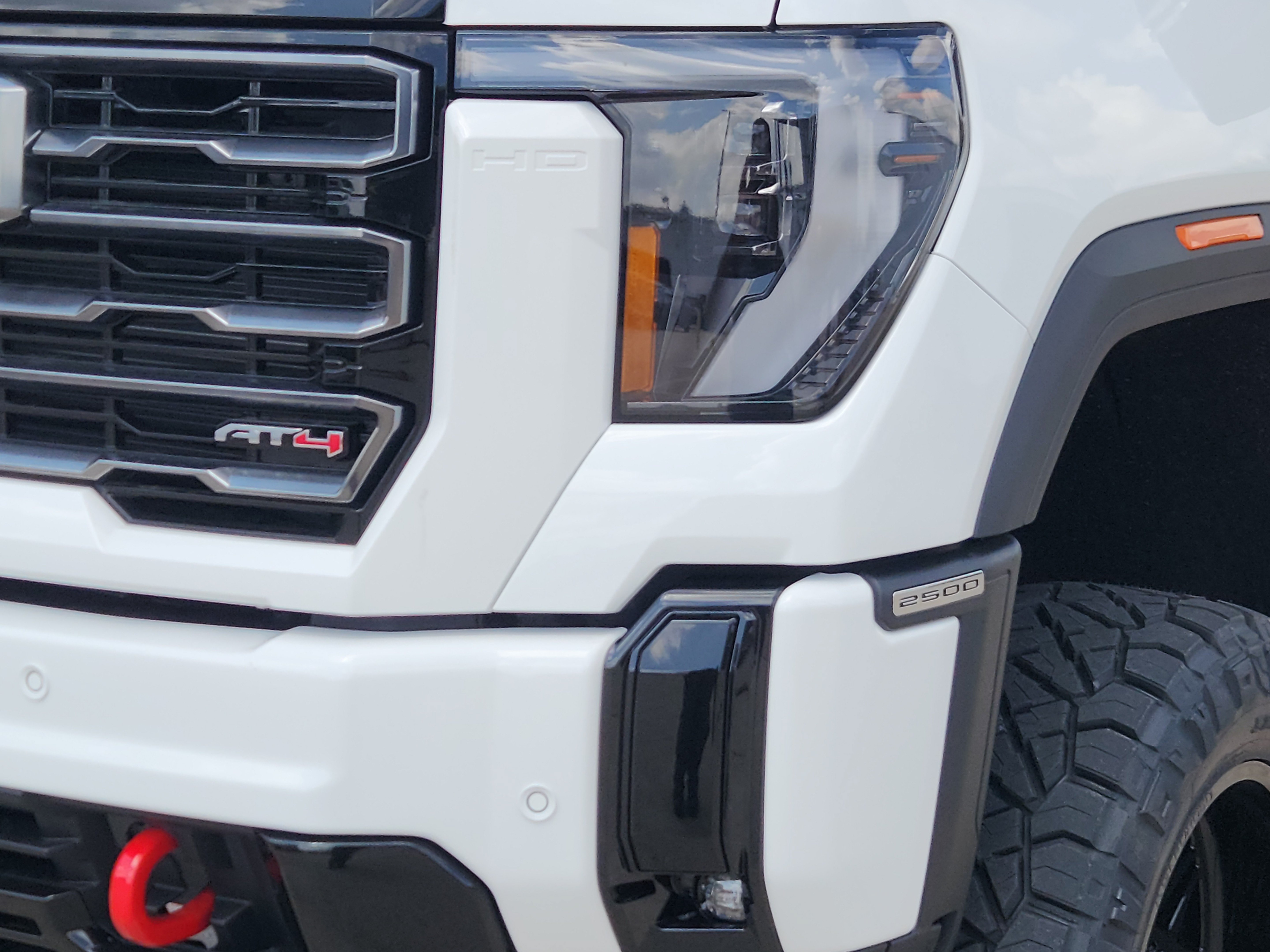 2026 GMC Sierra 2500HD AT4 - Photo 7