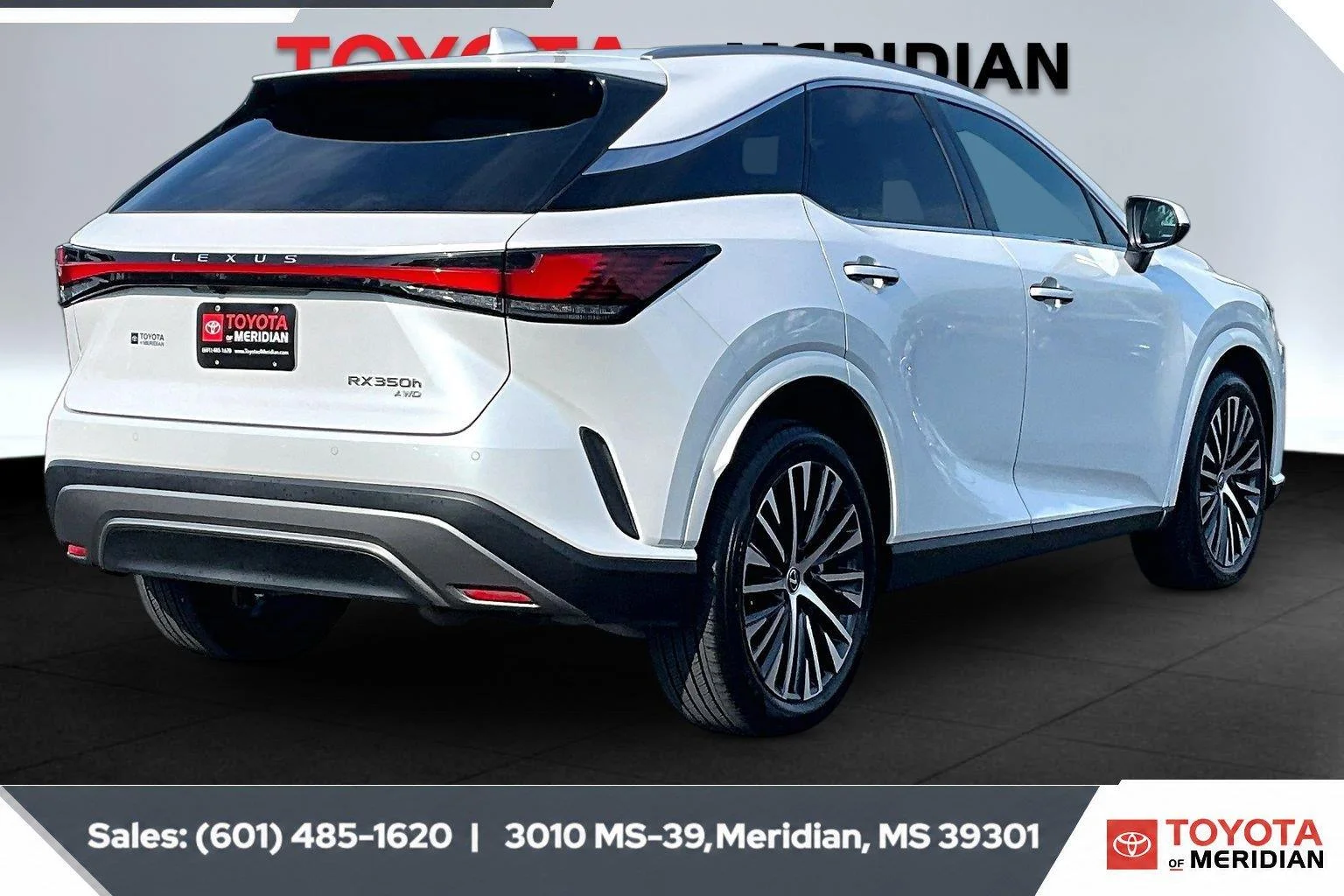 Used 2023 Eminent White Pearl Lexus RX 350h Premium Plus image 11