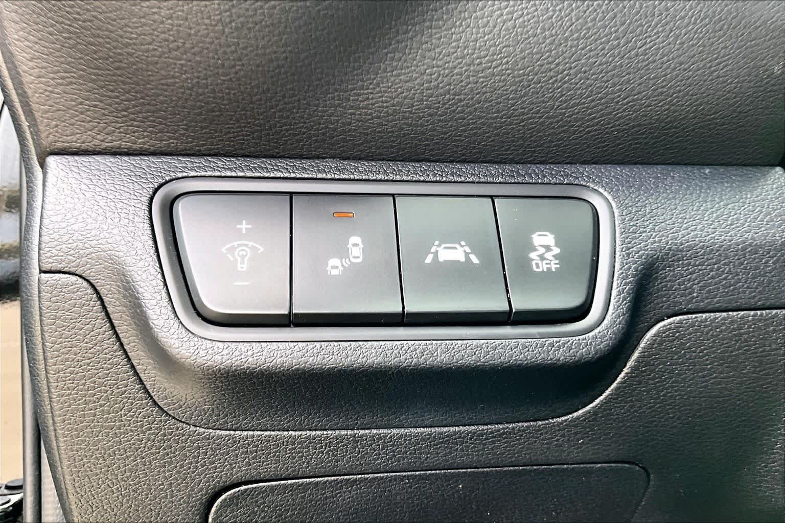 Used 2020 Aurora Black Kia GT-Line image 29