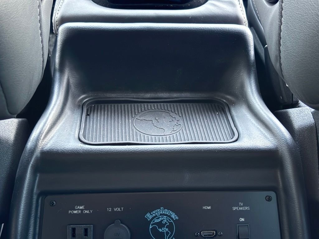 New 2026 Gray Ford Explorer Limited SE image 40