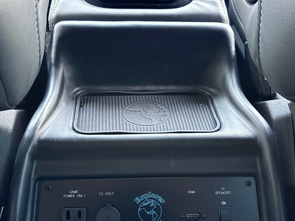 New 2026 Gray Ford Explorer Limited SE image 40