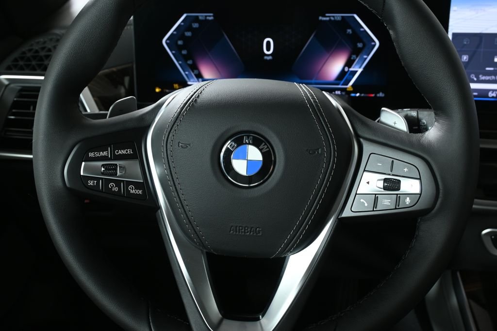 Used 2026 Green Metallic BMW xDrive40i image 18