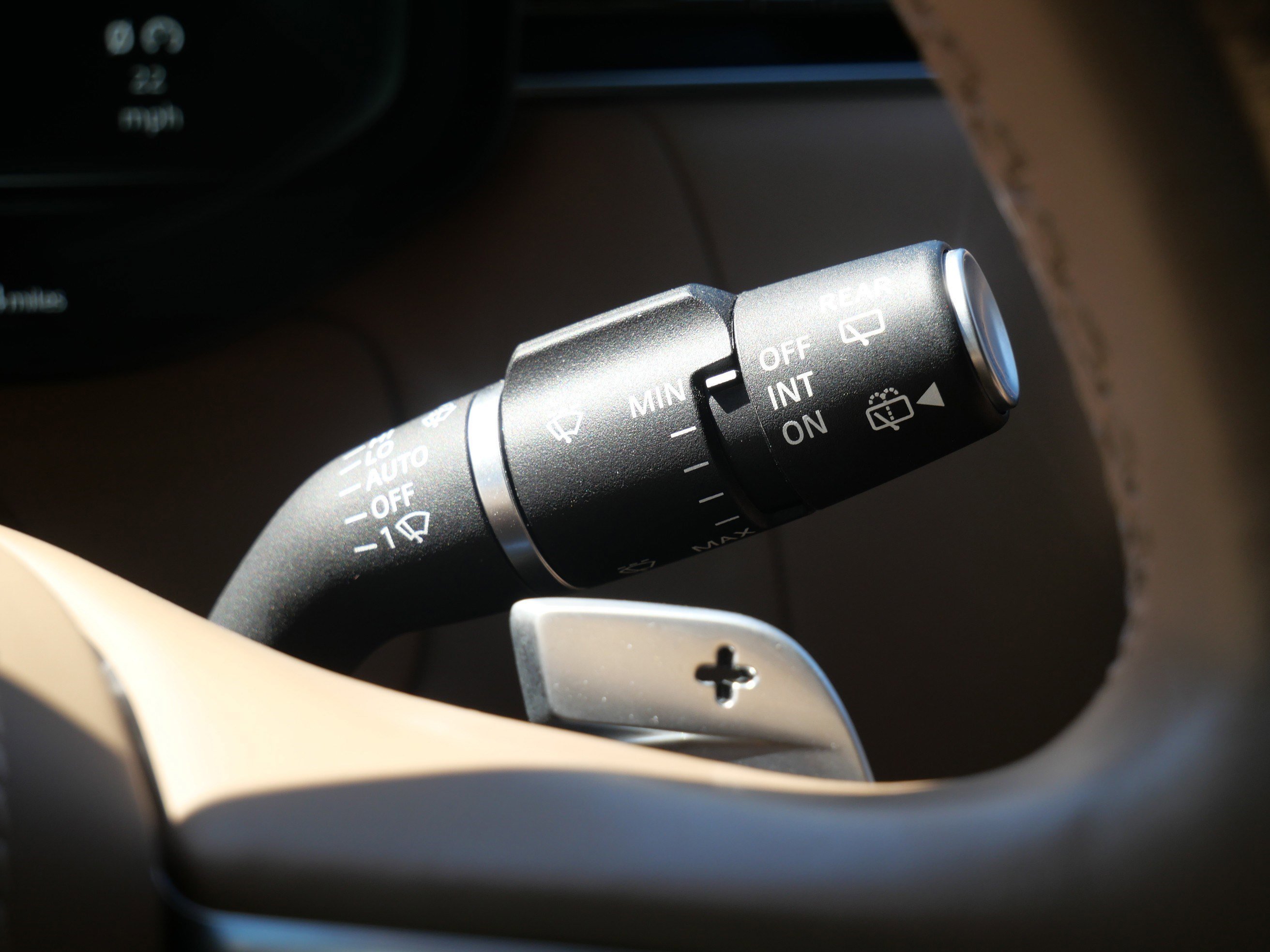 Used 2023 Black Land Rover Autobiography image 29