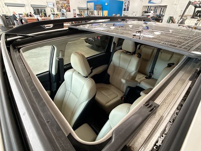 Used 2023 White Subaru Limited image 23