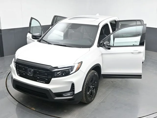 New 2026 Platinum White Pearl Honda Black Edition image 54