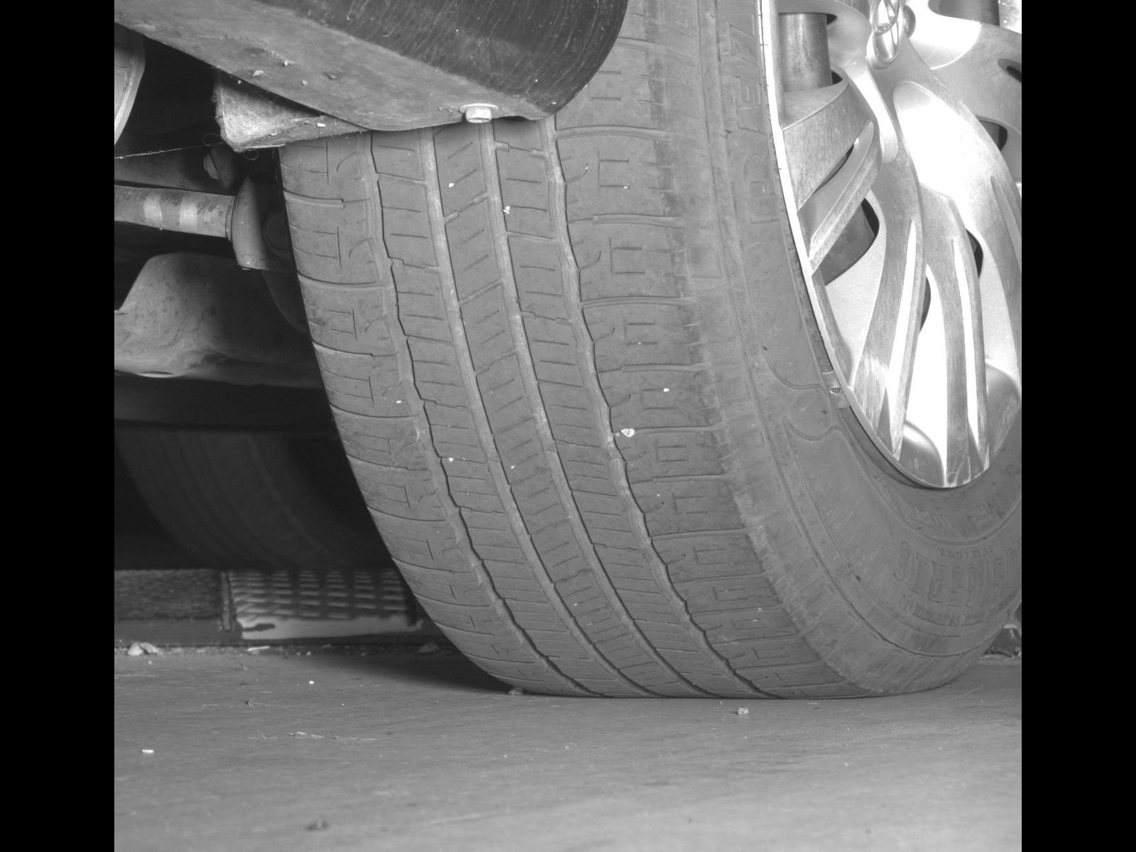 Used 2012 Magnetic Gray Metallic Toyota L image 15