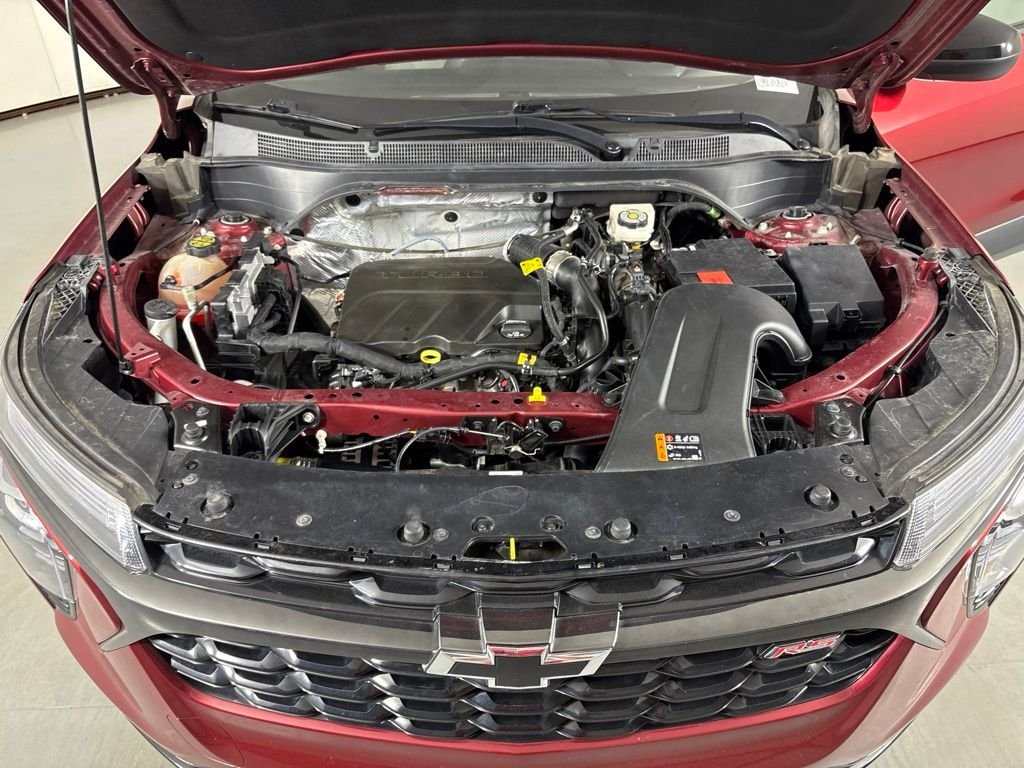 Used 2024 Red Chevrolet 1RS image 40