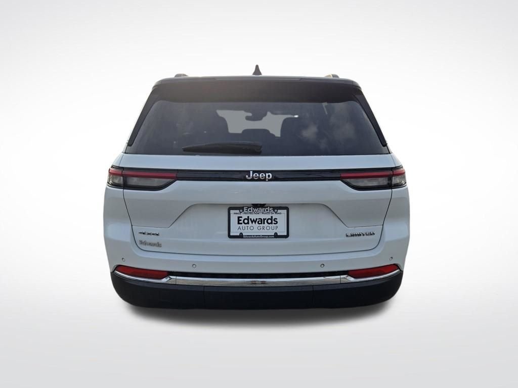 Used 2023 White Jeep Limited image 4