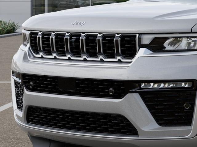 New 2026 Silver Zynith Exterior Paint Jeep Summit image 37