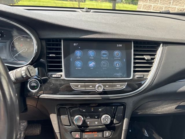 Used 2018 Red Buick Preferred image 21