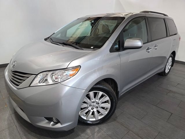 2017 Toyota Sienna XLE