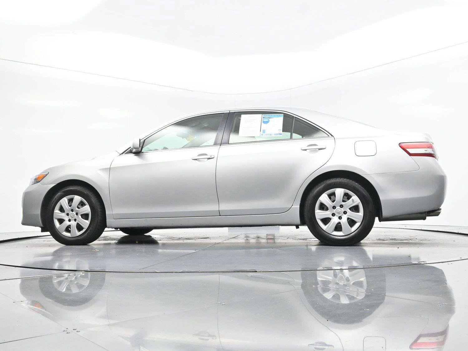Used 2010 Classic Silver Metallic Toyota LE image 41
