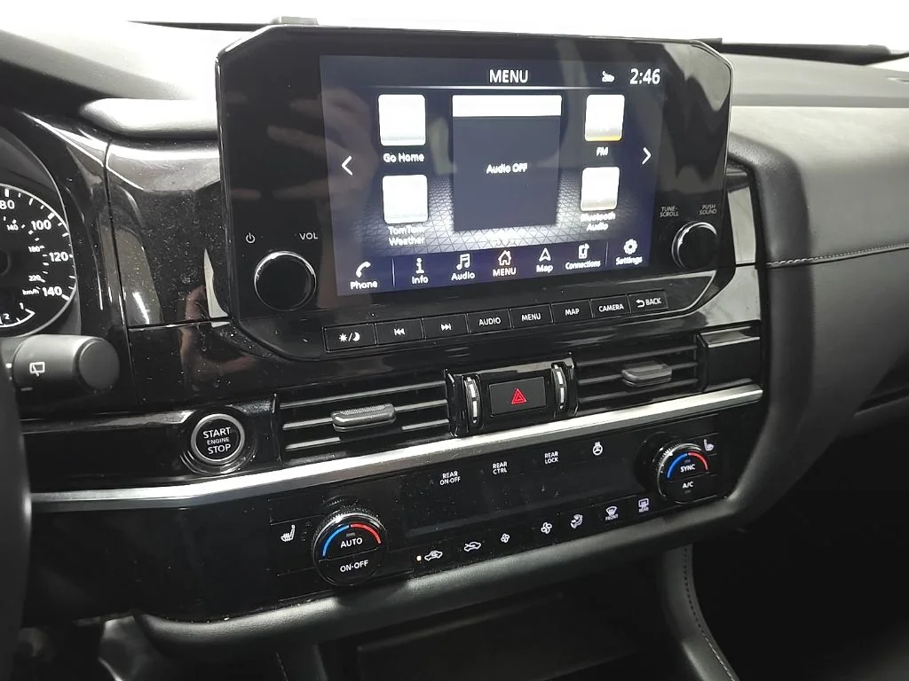 Used 2023 Red Nissan SL image 27