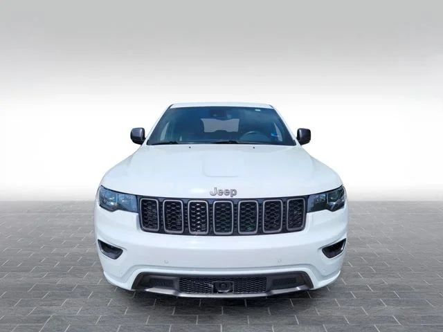 Used 2021 White Jeep Limited image 2